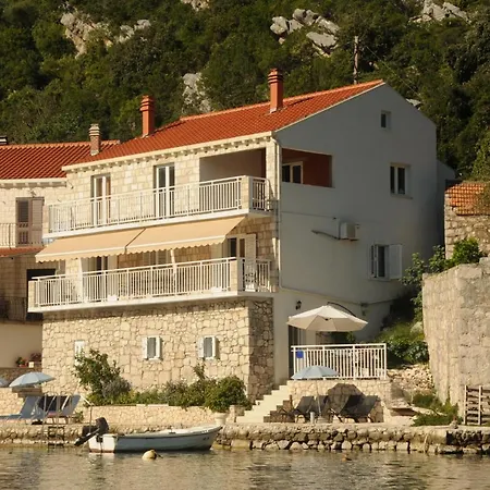 Apartman Sea Song