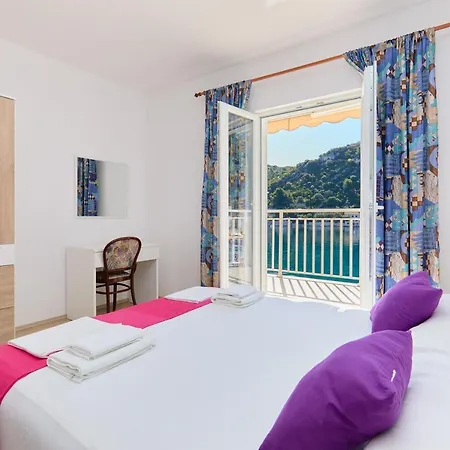 Apartment Sea Song Maranovici