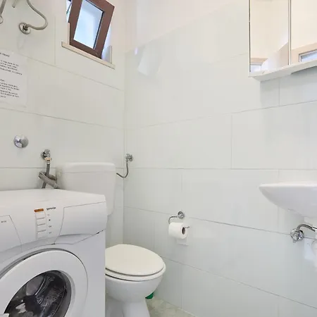 Apartment Sea Song Maranovici